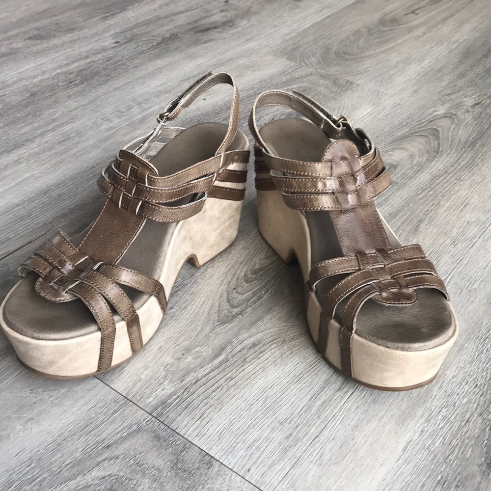 Antelope Sandals genuine leather size 8